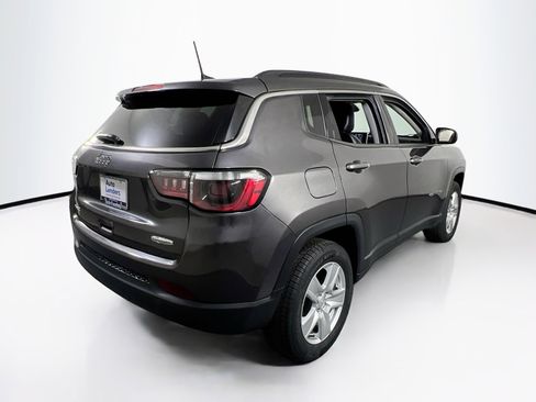 Used 2022 Jeep Compass Latitude w/ Convenience Group image 5