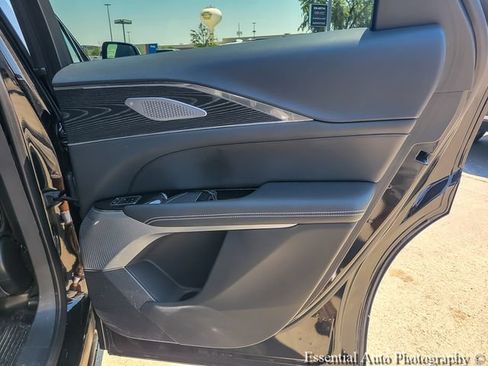 Certified 2024 Cadillac Lyriq Sport w/ LPO, Floor Liner Package AWD/4WD image 31