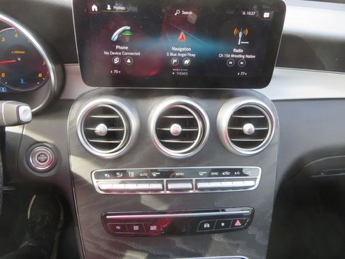 Used 2021 Mercedes-Benz GLC 300 w/ AMG Line image 17