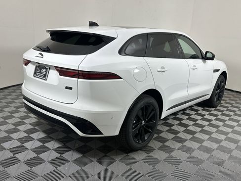 Used 2026 Jaguar F-PACE R-Dynamic S image 6