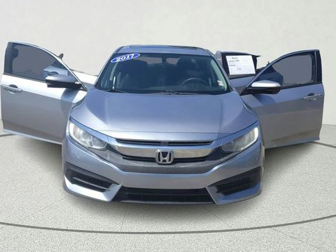 Used 2017 Honda Civic EX image 9