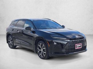 Certified 2025 Toyota Crown Signia video 3