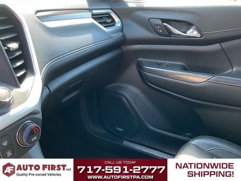 Used 2020 GMC Acadia SLT w/ LPO, Floor Liner Package AWD/4WD image 23