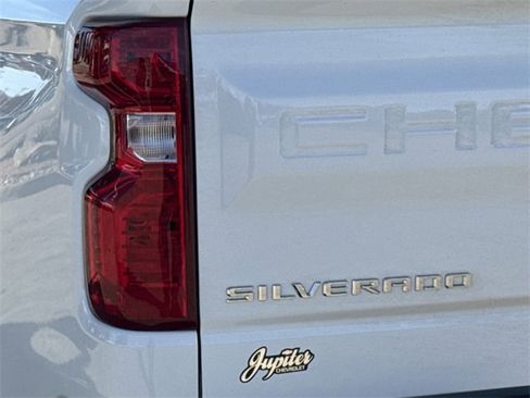 Certified 2025 Chevrolet Silverado 1500 LT image 6
