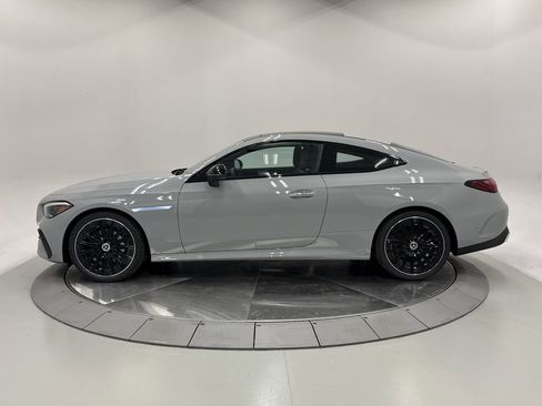New 2026 Mercedes-Benz CLE 300 4MATIC Coupe image 4
