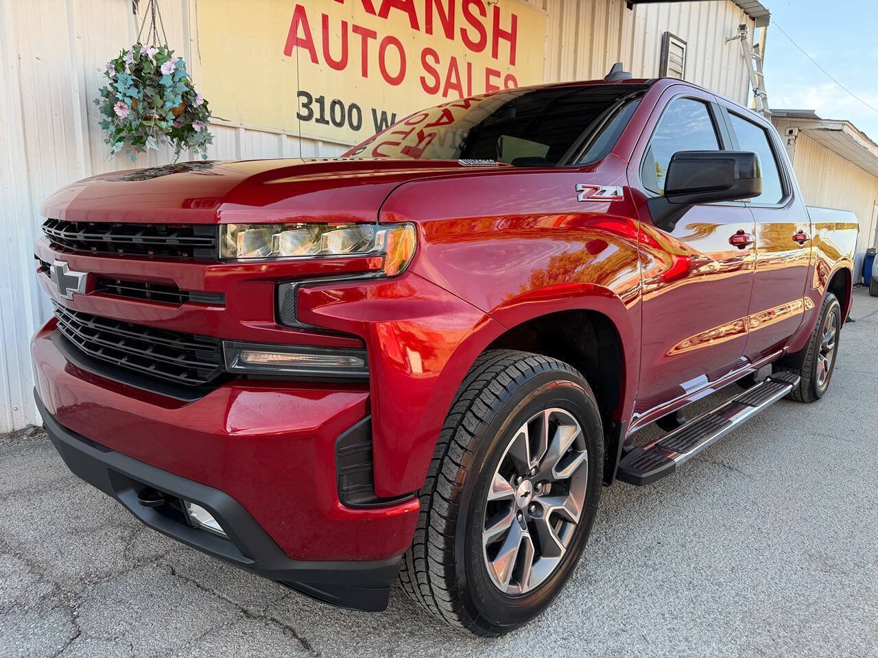 Used 2021 Chevrolet Silverado 1500 RST AWD/4WD image 4