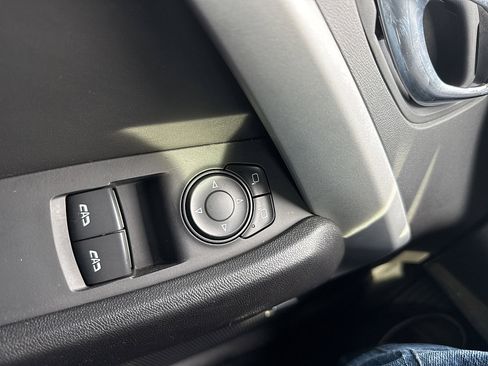 Used 2018 Chevrolet Camaro LT w/ Technology Package image 37