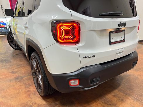 Used 2020 Jeep Renegade Altitude image 40