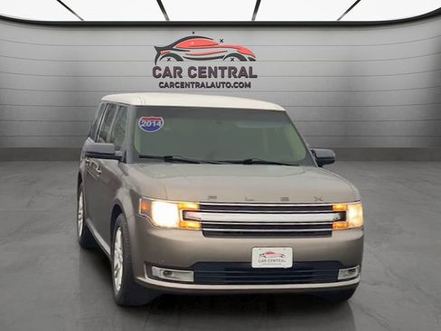 Used 2014 Ford Flex SEL w/ Equipment Group 202A AWD/4WD image 8