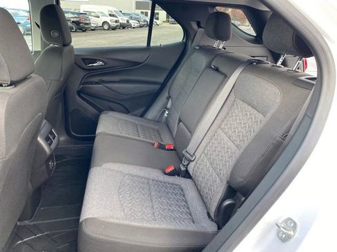 Used 2024 Chevrolet Equinox LT w/ LPO, Floor Liner Package image 17