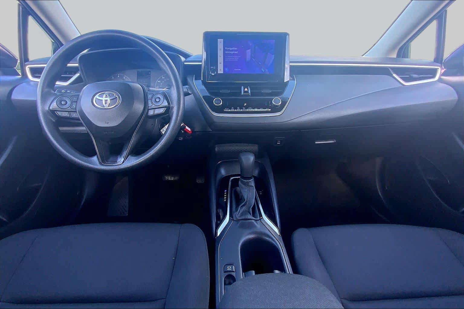Used 2024 Toyota Corolla LE FWD image 15