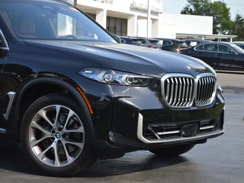 Certified 2026 BMW X5 sDrive40i image 2