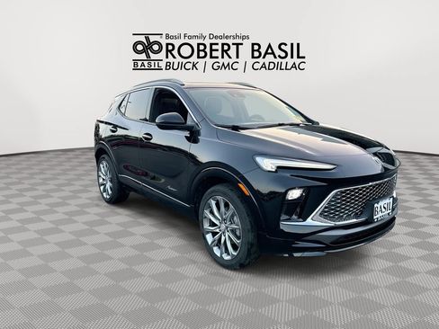 Used 2024 Buick Encore GX Avenir w/ Avenir Convenience Package AWD/4WD image 2