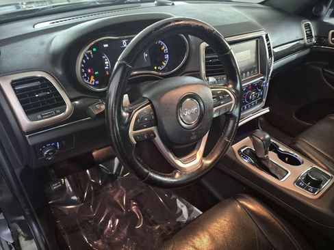 Used 2016 Jeep Grand Cherokee Limited 75th Anniversary AWD/4WD image 11