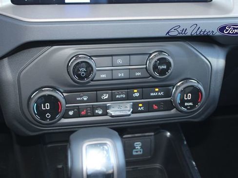 New 2025 Ford Bronco Outer Banks image 14