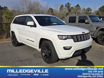 Used 2020 Jeep Grand Cherokee Altitude