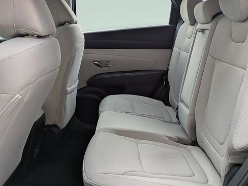 New 2026 Hyundai Tucson SE image 17