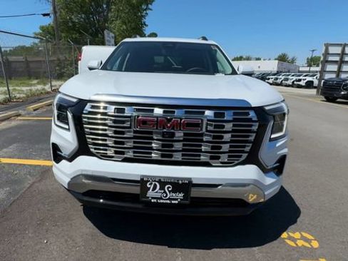 New 2026 GMC Terrain Denali AWD/4WD image 3