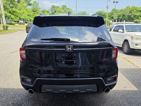 Used 2023 Honda Passport TrailSport image 4