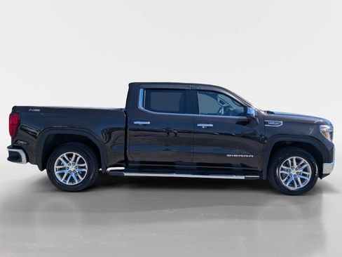 Used 2019 GMC Sierra 1500 SLT w/ SLT Premium Plus Package AWD/4WD image 3