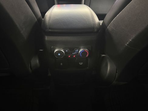Used 2020 Ford Explorer Platinum AWD/4WD image 27