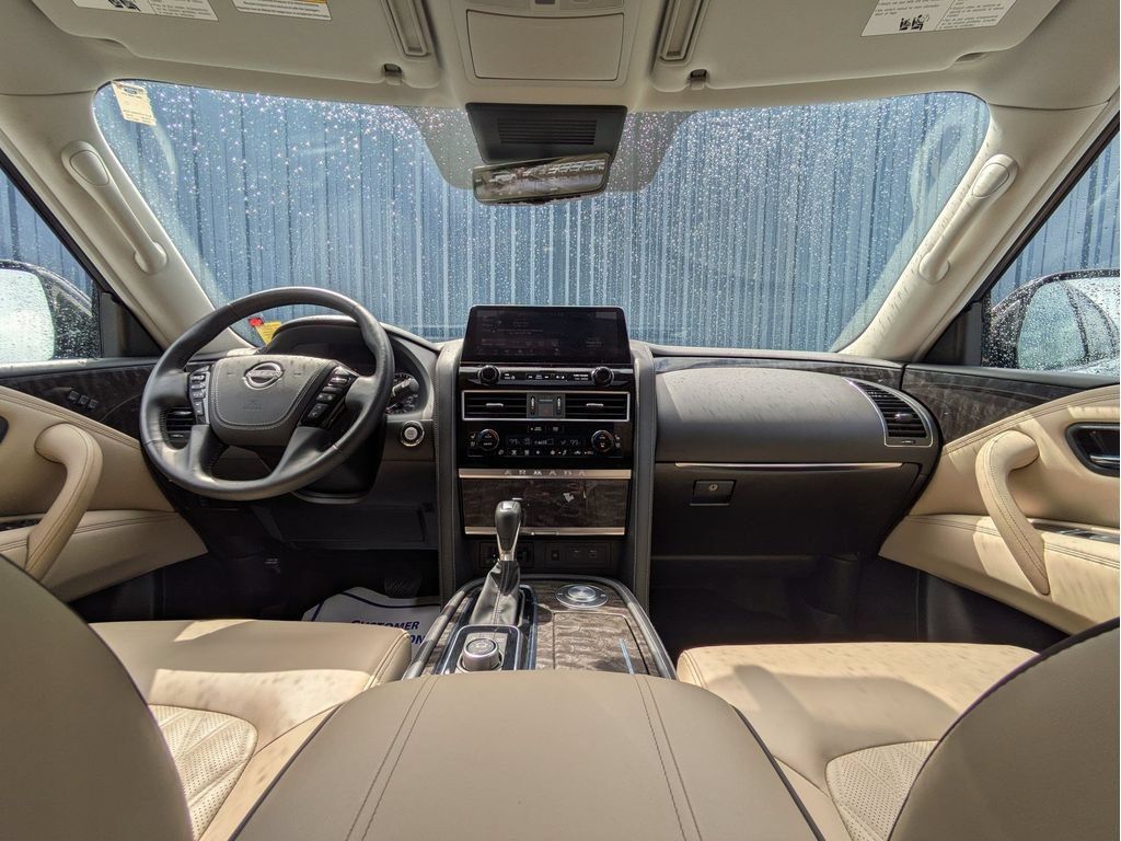 Used 2024 Nissan Armada Platinum w/ Captain's Chairs Package RWD image 27