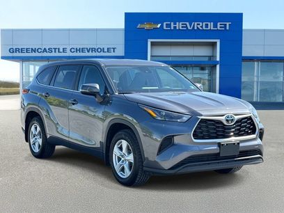 Used 2023 Toyota Highlander L