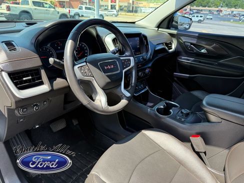 Used 2021 GMC Terrain SLT w/ Infotainment Package II AWD/4WD image 11