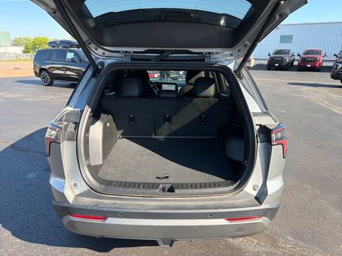 Used 2026 Chevrolet Equinox LT w/ Convenience Package II AWD/4WD image 27