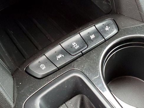 Used 2024 Chevrolet TrailBlazer LT w/ Driver Confidence Package image 18