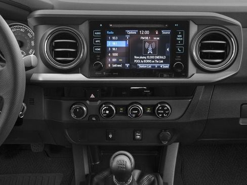 Used 2017 Toyota Tacoma TRD Off-Road w/ Tow Package (A/T) AWD/4WD image 13