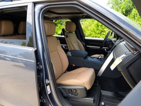 New 2026 Land Rover Discovery Dynamic SE AWD/4WD image 49