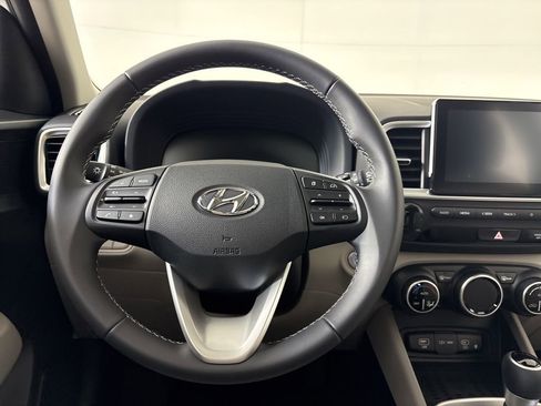 New 2026 Hyundai Venue SEL image 20
