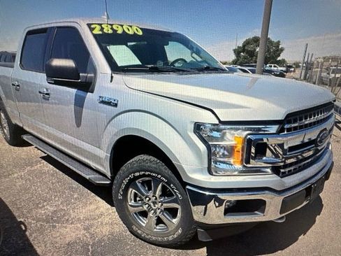 Used 2018 Ford F150 XLT w/ Equipment Group 302A Luxury AWD/4WD image 11