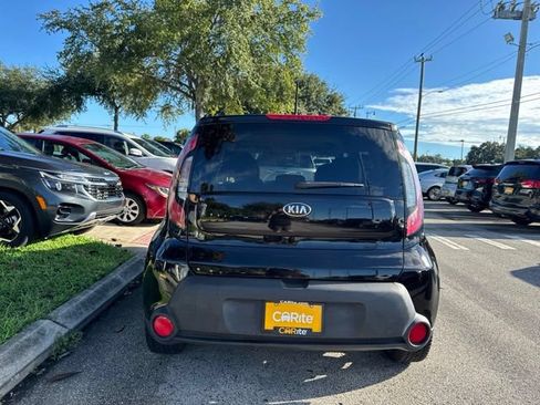 Used 2015 Kia Soul FWD image 6