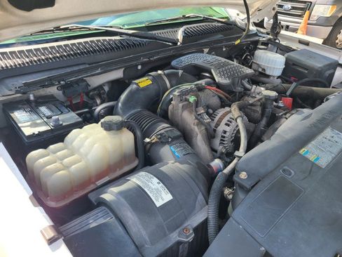 Used 2006 Chevrolet Silverado 2500 W/T w/ Heavy-Duty Power Package image 33