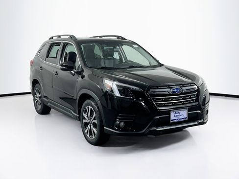 Used 2023 Subaru Forester Limited AWD/4WD image 3