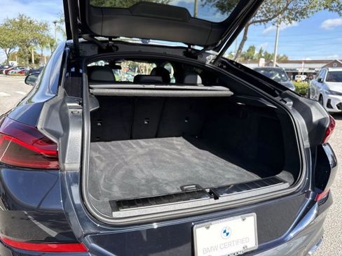 Certified 2025 BMW X6 xDrive40i image 11