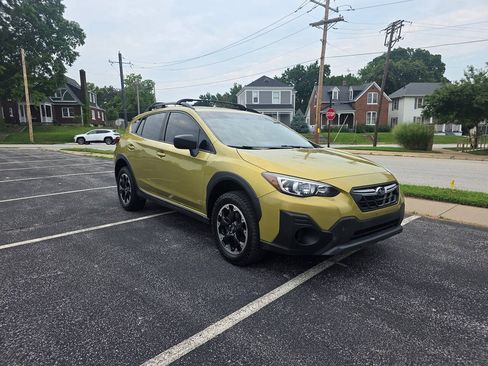 Used 2021 Subaru Crosstrek 2.0i AWD/4WD image 5