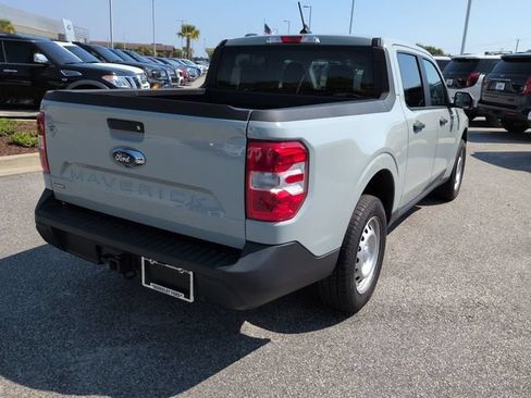 Used 2024 Ford Maverick XL FWD image 4