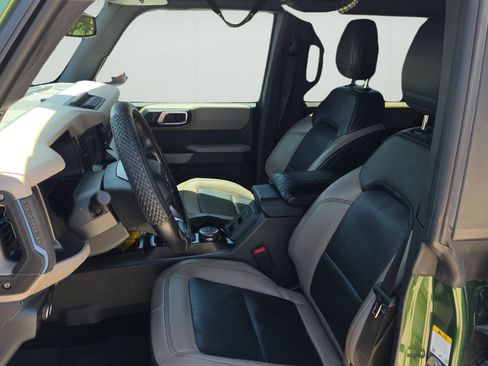 Used 2022 Ford Bronco Wildtrak AWD/4WD image 9