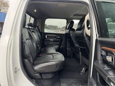 Used 2013 RAM 2500 Laramie w/ Convenience Group image 11
