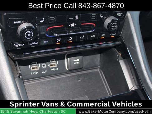 Used 2023 Jeep Grand Cherokee Altitude AWD/4WD image 26