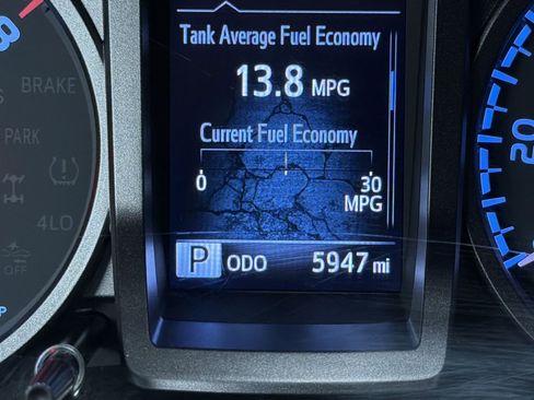 Certified 2023 Toyota Tacoma TRD Sport w/ Technology Package AWD/4WD image 23