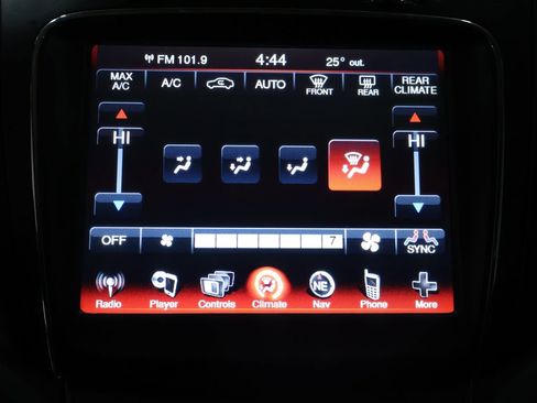 Used 2018 Dodge Journey Crossroad w/ Nav & Sun Group image 30