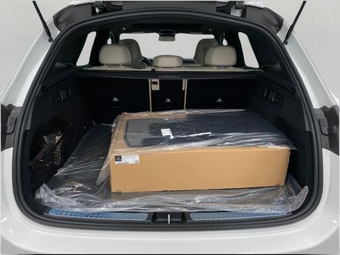 New 2026 Mercedes-Benz GLC 300 4MATIC image 5