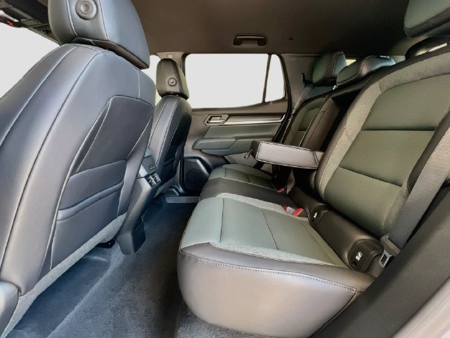 New 2027 GMC Terrain AT4 w/ Convenience Package III AWD/4WD image 17