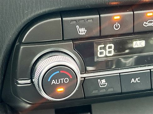 Used 2025 MAZDA CX-5 Carbon Edition image 23