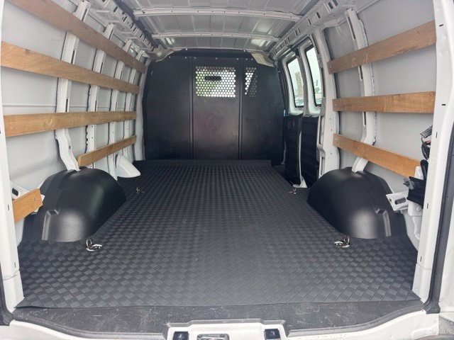 Used 2024 Chevrolet Express 2500 w/ Driver Convenience Package RWD image 19