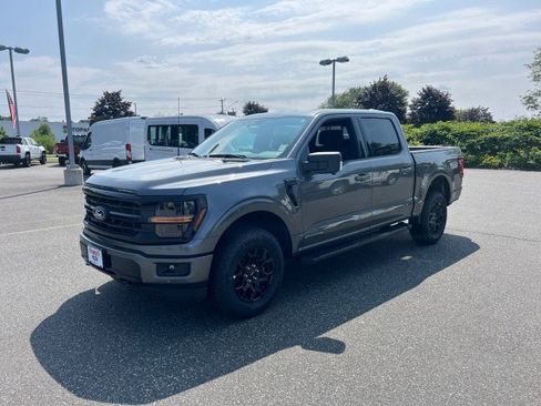 New 2025 Ford F150 XLT w/ Equipment Group 302A MID image 3